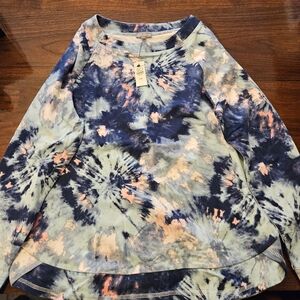 Brand New Multi Colored Sweat shirt Talbots Petite Medium